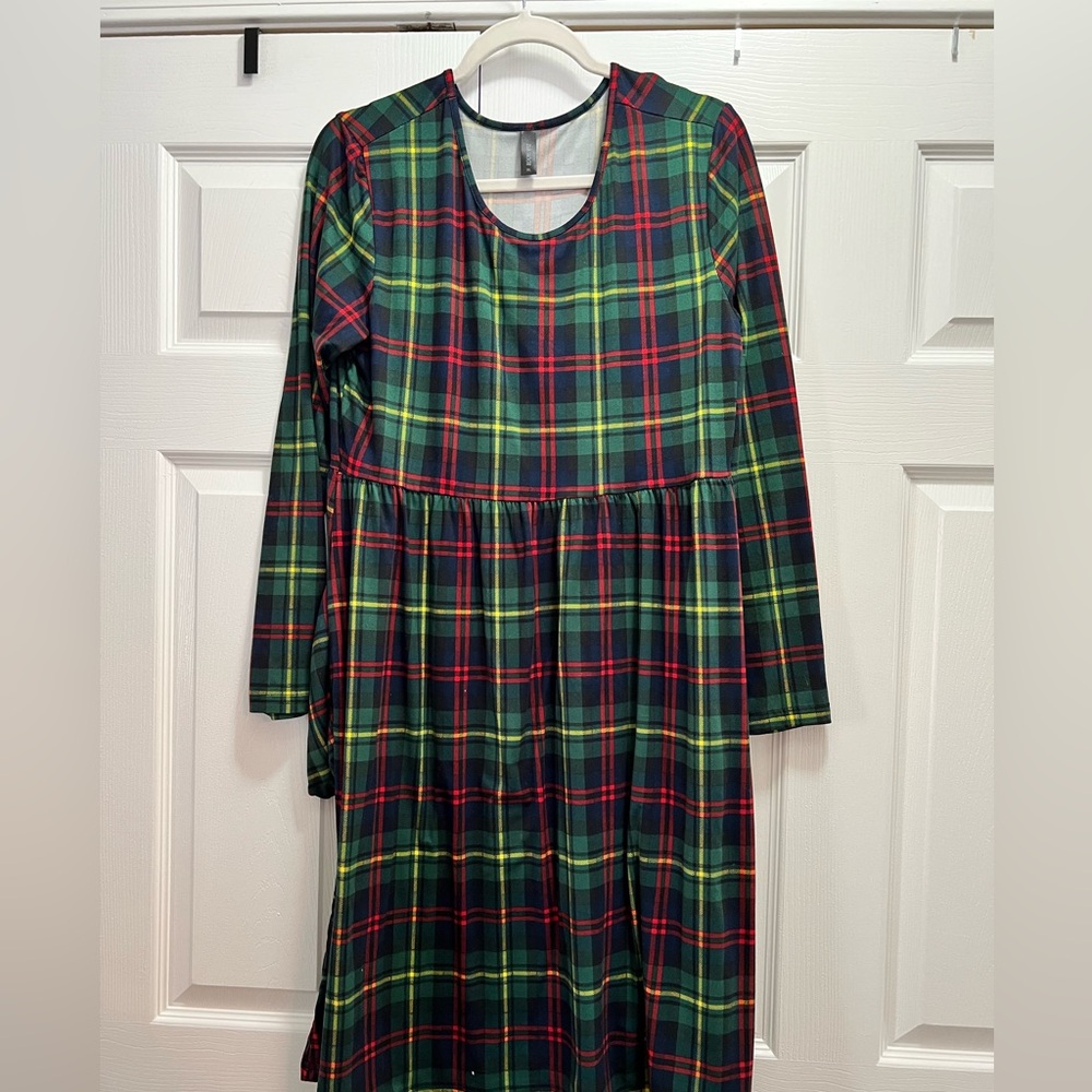 Plaid XL Dress with Pockets